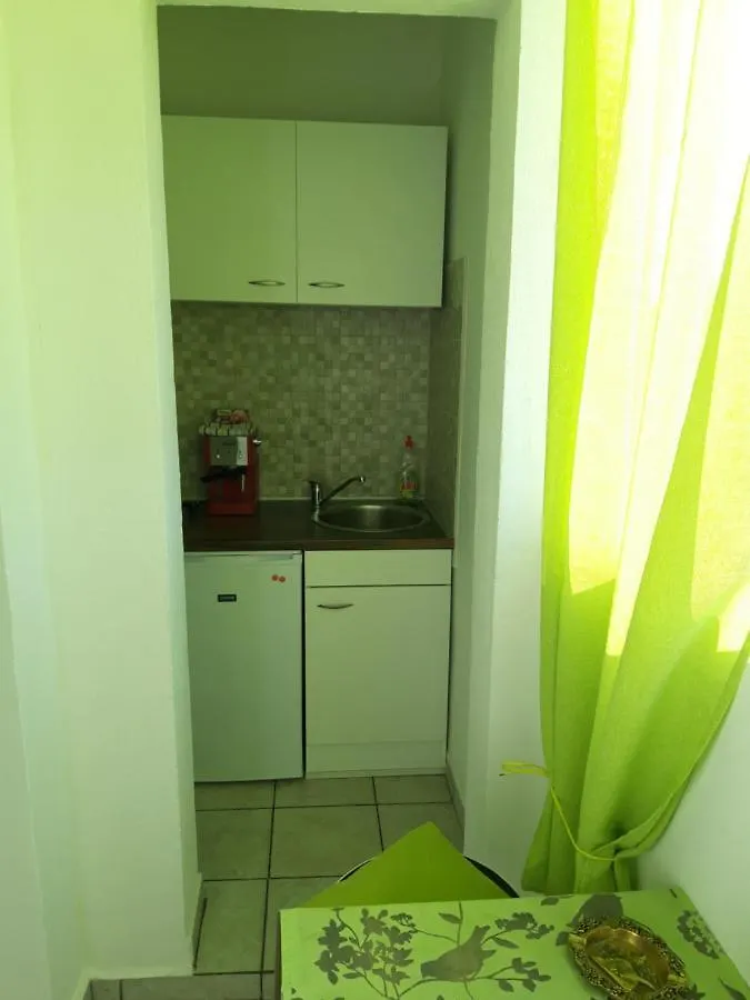 Rooms And Apartment Stambuk II Split 3*,