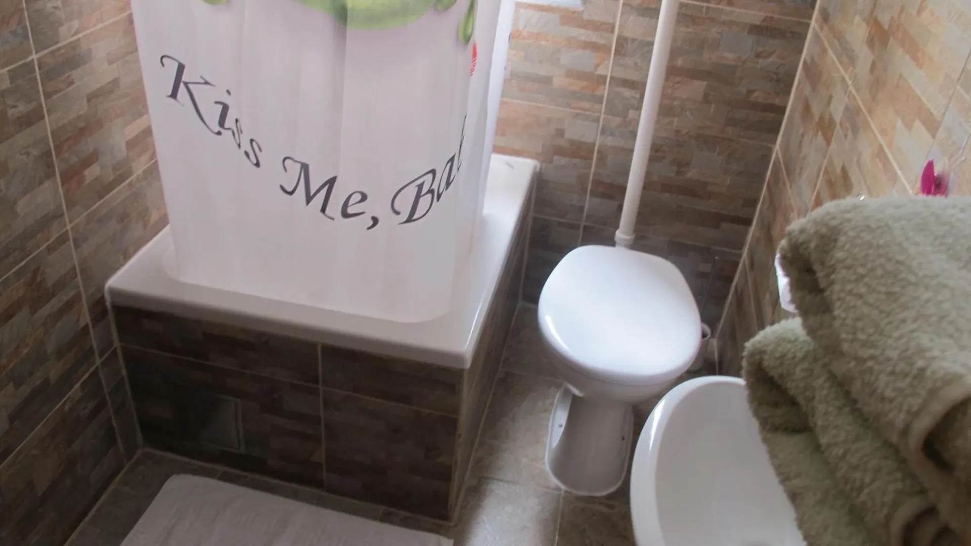 Rooms And Apartment Stambuk II Split Guest house